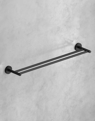 Κρεμάστρες μπάνιου και ράφια πετσετών