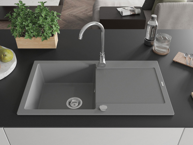 Νεροχύτης 90 cm στην κουζίνα