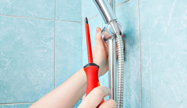 Πώς να αντικαταστήσετε τον βραχίονα ντους;