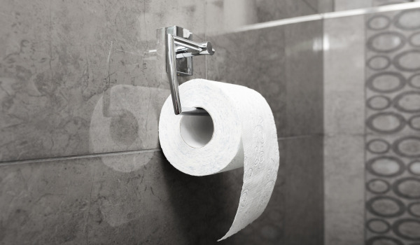 Πώς να τοποθετήσετε τη βάση χαρτιού υγείας με ράφι;