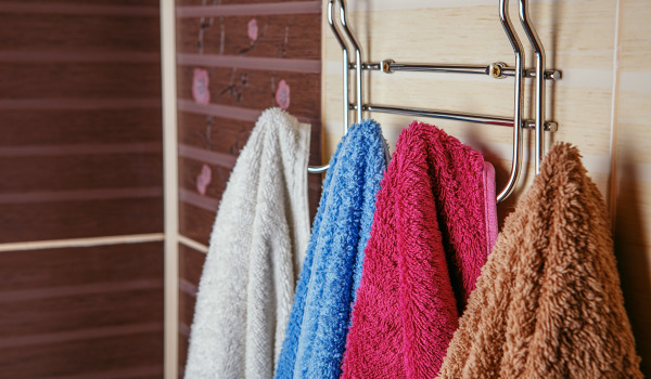 Ποια κρεμάστρες για πετσέτες να διαλέξω;