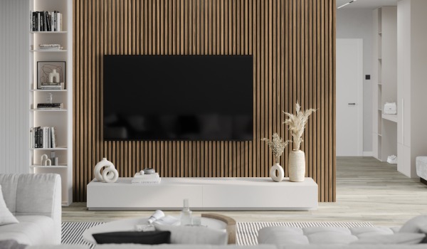 Σαλόνι με πηχάκια στον τοίχο