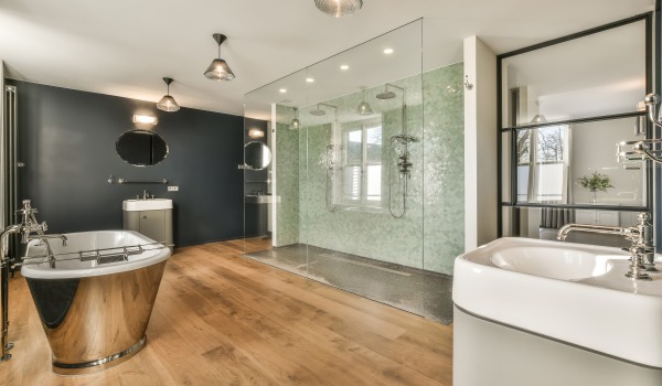 Σύνδεση πάνελ με πλακάκια - πιο συχνά λάθη, καλών πρακτικών και ιδέες για στυλάτες μεταβάσεις