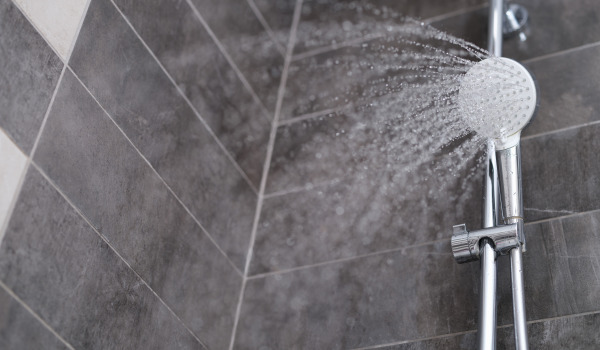 Πώς να επιλέξετε στηρίγματα ντους;