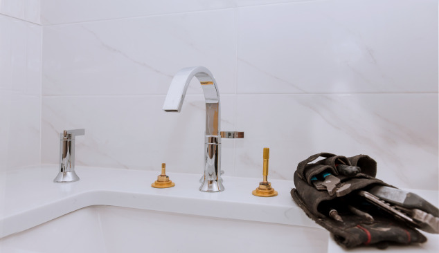 Πώς να ξεβουλώσετε τον νιπτήρα;