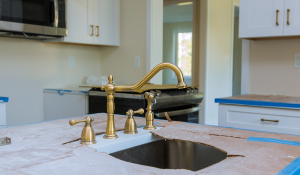 Κομψή κουζίνα - ρετρό μπαταρίες κουζίνας