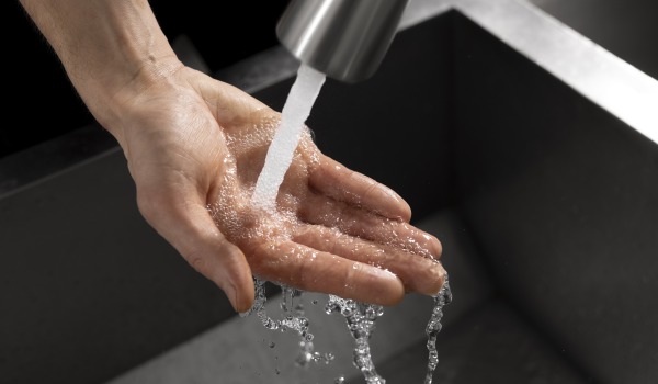 Πώς να επιδιορθώσετε μια διαρροή βρύσης;