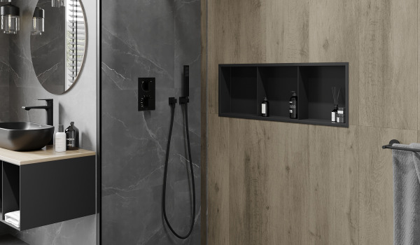 Βιομηχανικό μπάνιο με ενσωματωμένο ράφι ντους