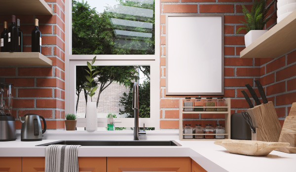 Τείχος από τούβλα στην κουζίνα. Ποιο χρώμα τοίχων ταιριάζει καλύτερα με τα κόκκινα τούβλα;