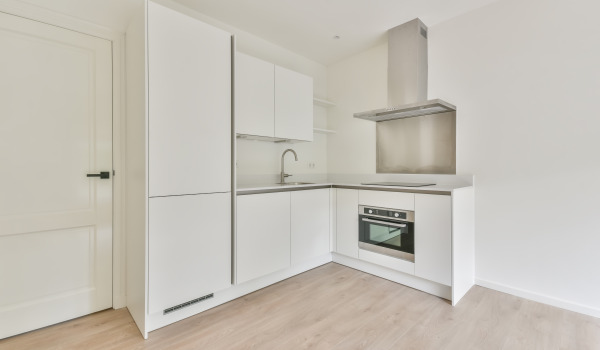 Πώς να διαμορφώσετε μια κουζίνα σε πολυκατοικία;