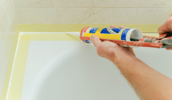 Με τι θα αφαιρέσετε την παλιά σιλικόνη;