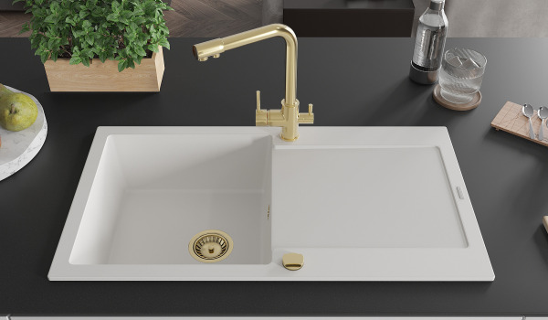 Πολυτελής, χρυσή βρύση κουζίνας