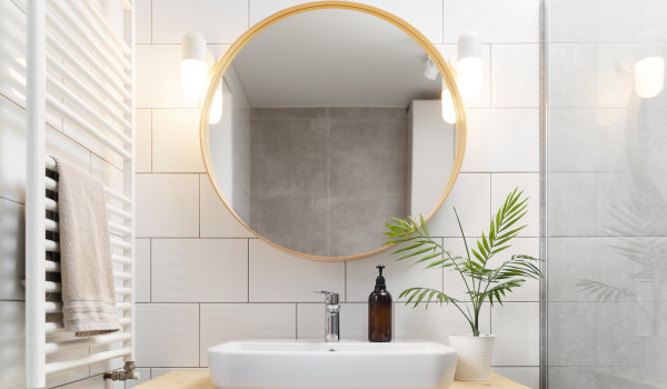 Πώς να επιλέξετε τον ιδανικό καθρέφτη για το μπάνιο;