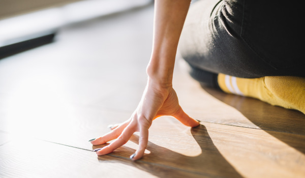 Ανεξάρτητη Τοποθέτηση Βινυλικών Πλακών – Τι Πρέπει να Γνωρίζεις;