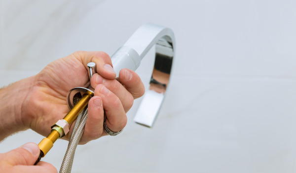 Τι σπείρωμα στη βρύση νιπτήρα;