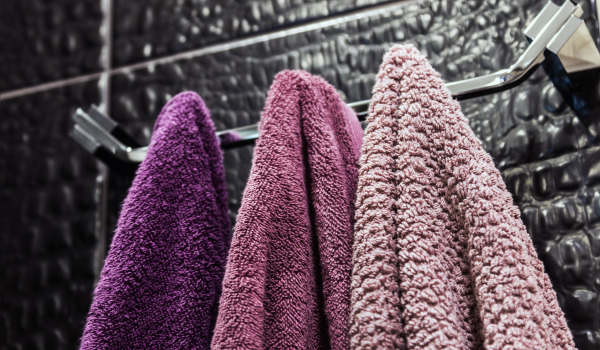 Πώς να κρεμάσετε γάντζους σε ούπα;